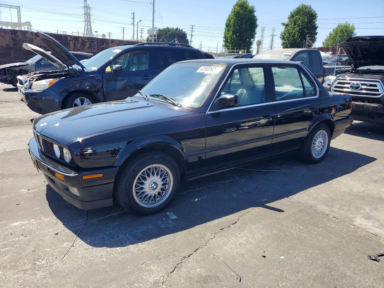 1990 BMW 3 Series, VIN WBAAD1316LED12754 — Normal wear