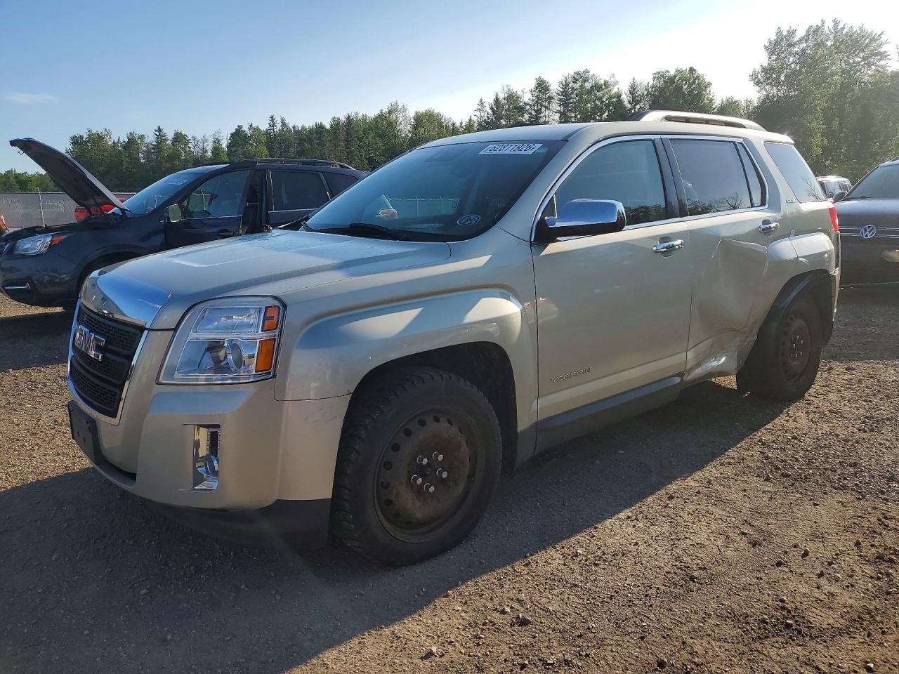 2013 GMC Terrain SLE, VIN 2GKFLSE3XD6325790 — Бок