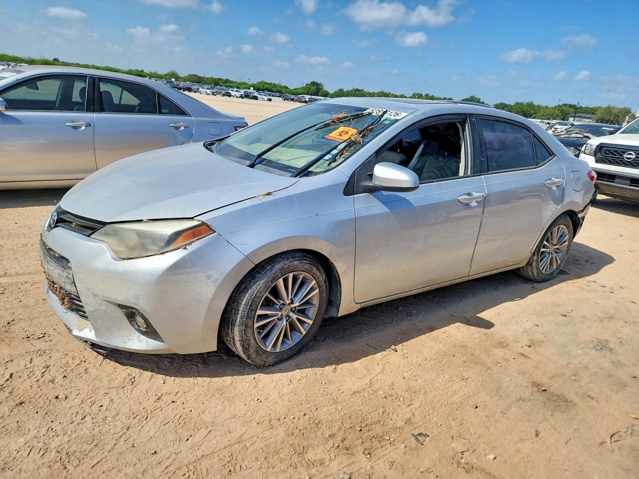 2014 Toyota Corolla S Plus, VIN 5YFBURHE5EP018735 — Water / flood