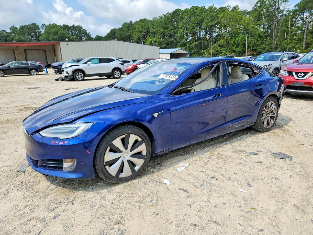 2020 Tesla Model S Long Range, VIN 5YJSA1E25LF403094 — Side