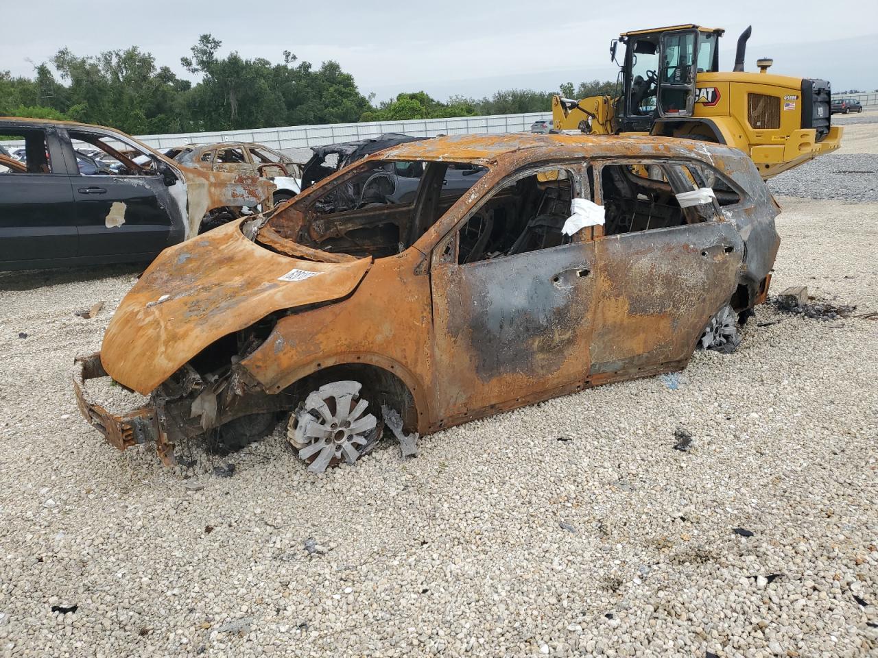 2018 Kia Sorento EX, VIN 5XYPH4A17JG386272 — Burn