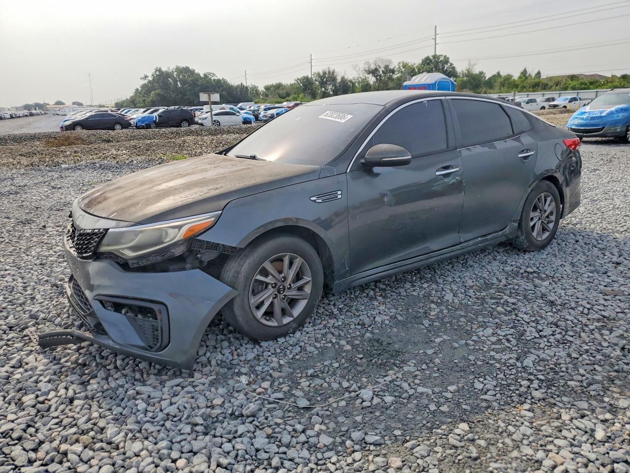 2020 Kia Optima S, VIN 5XXGT4L37LG383246 — Перед