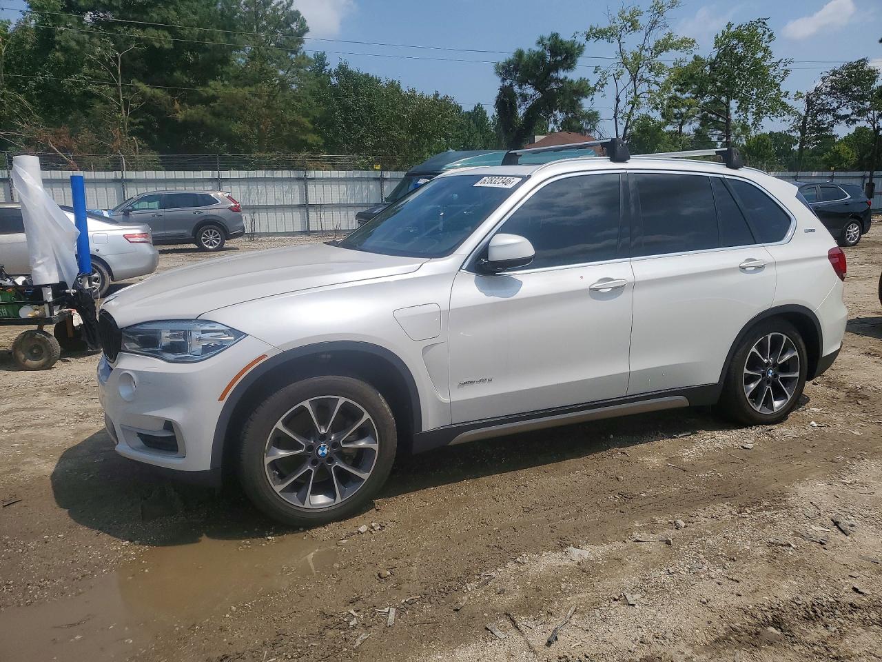 2017 BMW X5 xDrive40e, VIN 5UXKT0C54H0S80510 — Minor dents and scratches
