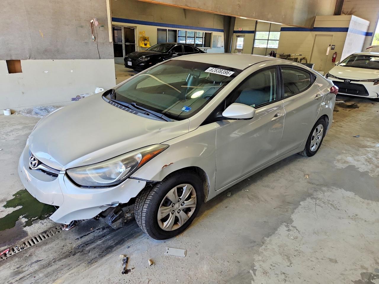 2016 Hyundai Elantra SE, VIN 5NPDH4AEXGH670809 — Front end