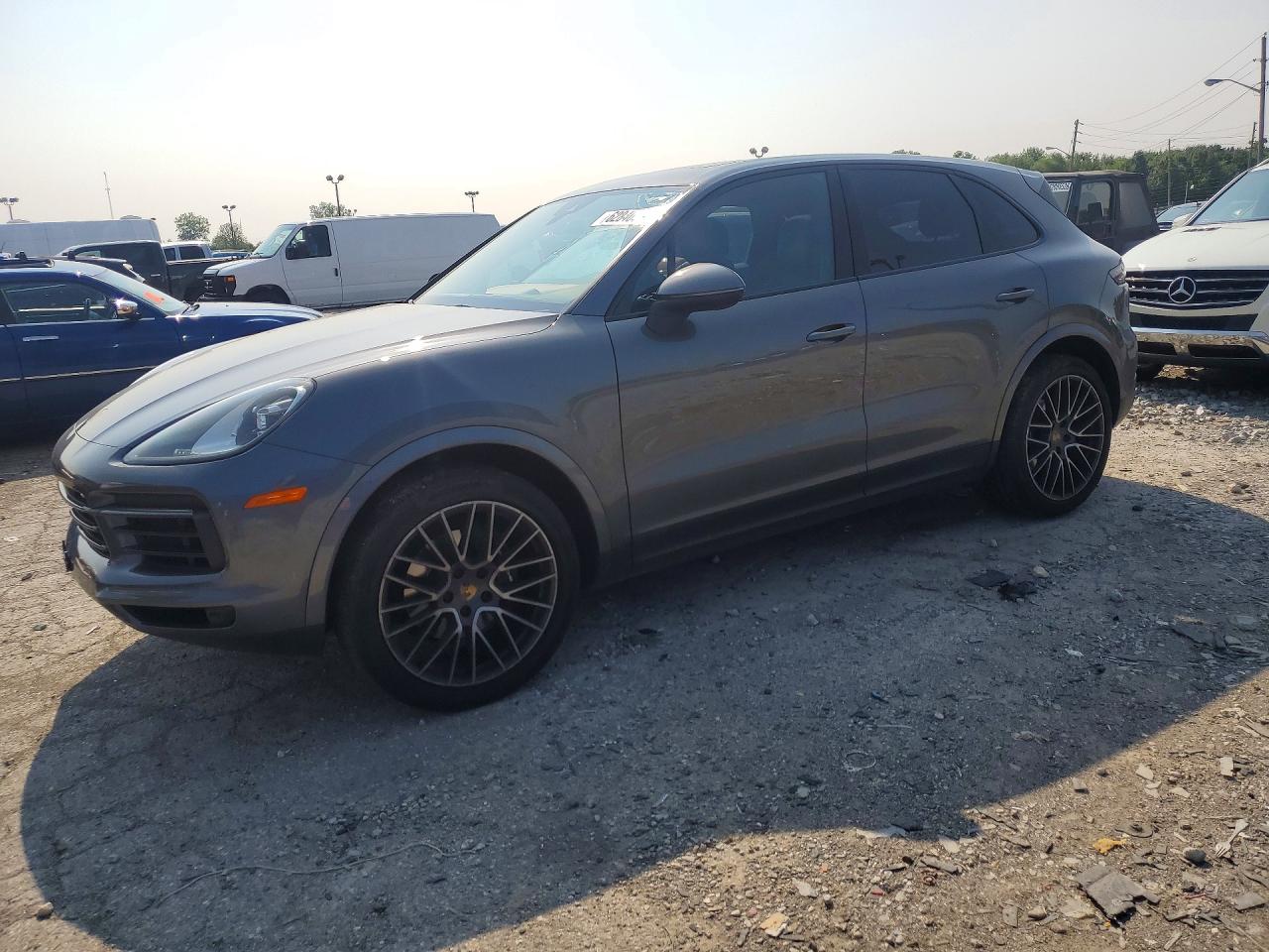 2020 Porsche Cayenne, VIN WP1AA2AYXLDA03047 — Rear end
