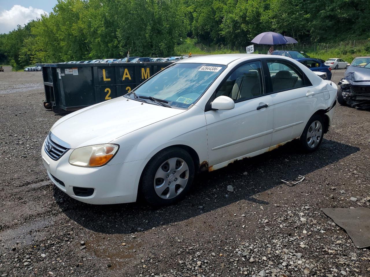 2008 Kia Spectra SX, VIN KNAFE121X85558750 — Rear end