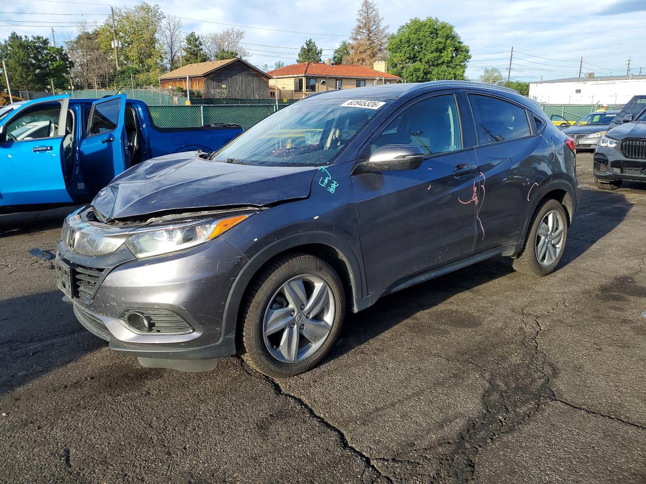 2019 Honda HR-V EX, VIN 3CZRU6H56KM741388 — Front end