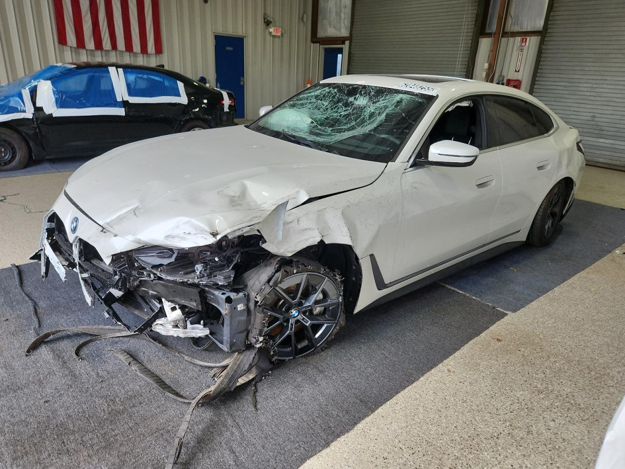 2025 BMW i4 xDrive40, VIN WBY43HD09SFT98390 — Front end