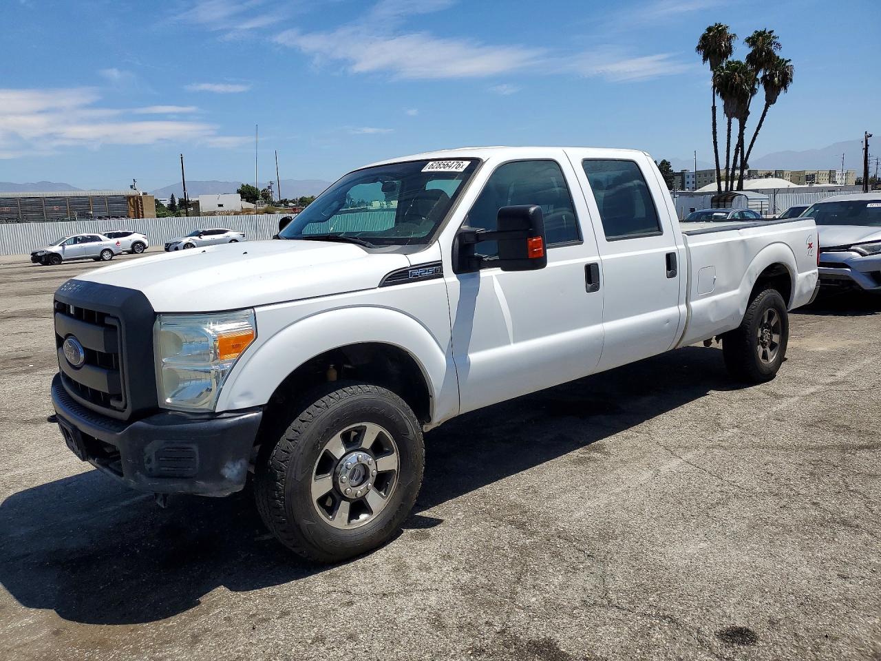 2016 Ford F-250 Lariat, VIN 1FT7W2B60GEB68812 — Side