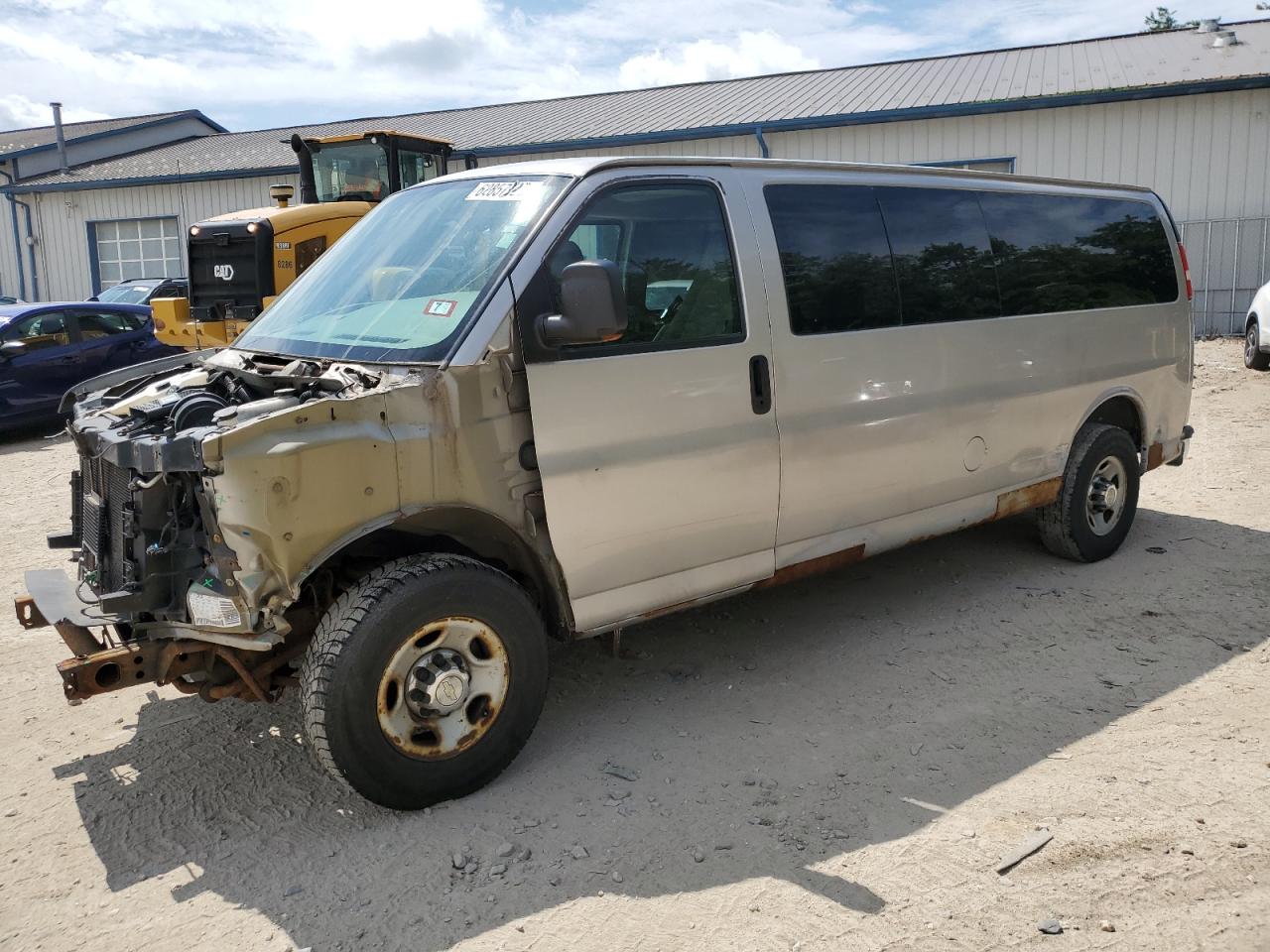 2008 Chevrolet Express Passenger, VIN 1GAHG39K381153555 — Frame damage