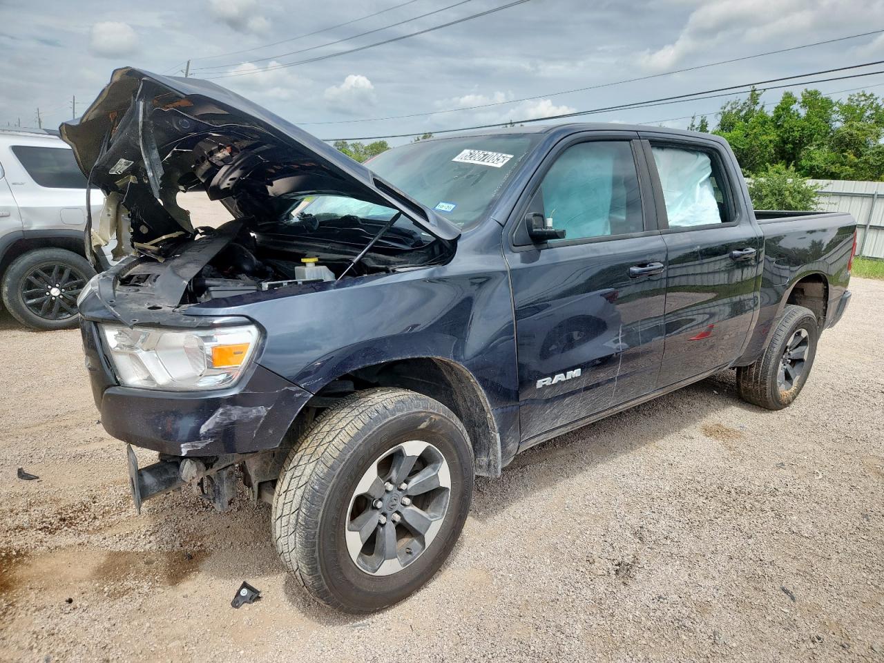 2021 Ram 1500 Lone Star, VIN 1C6RREFT8MN501312 — Повреждение рамы