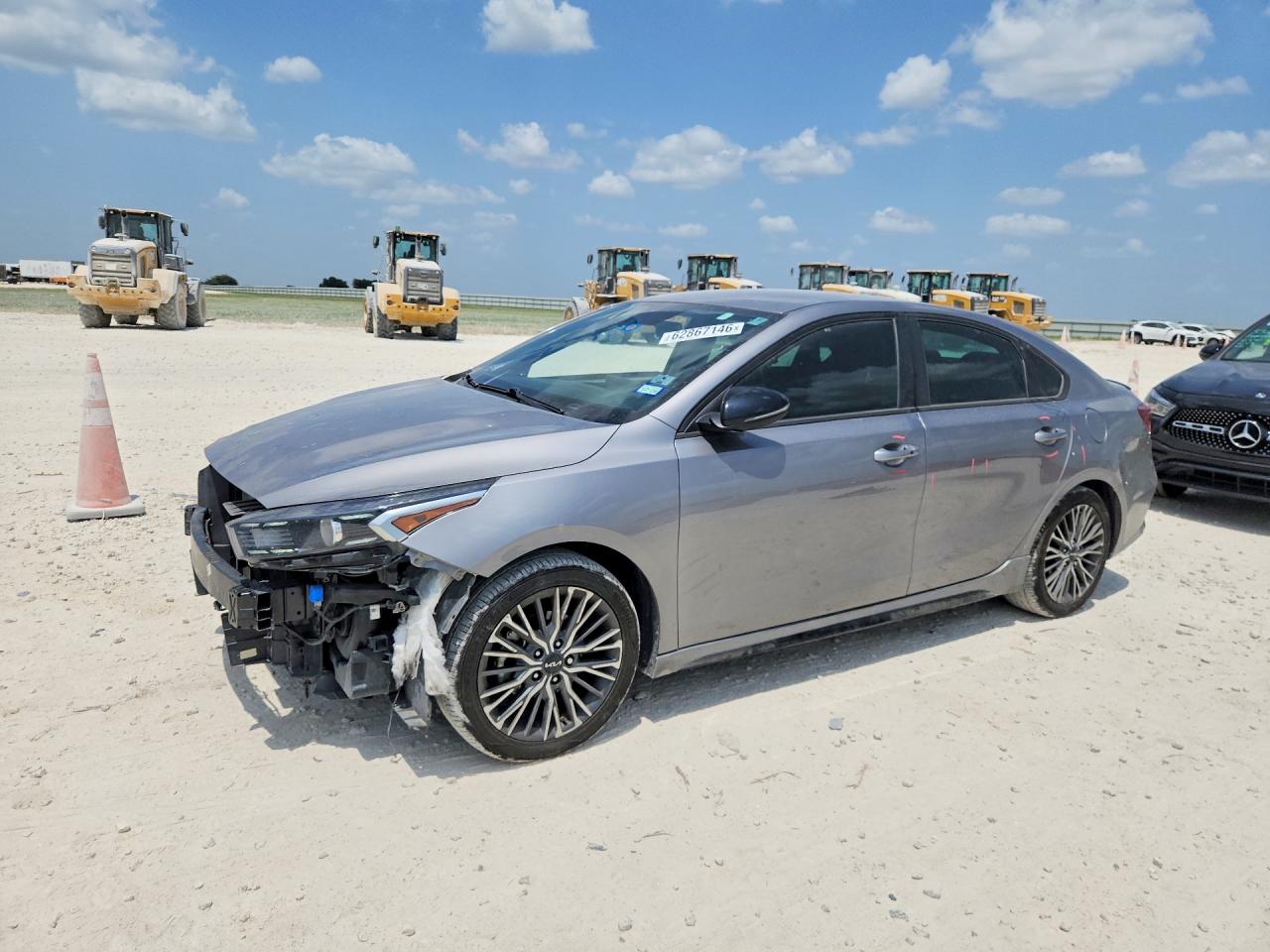 2023 Kia Forte GT-Line, VIN 3KPF54AD0PE578041 — Front end