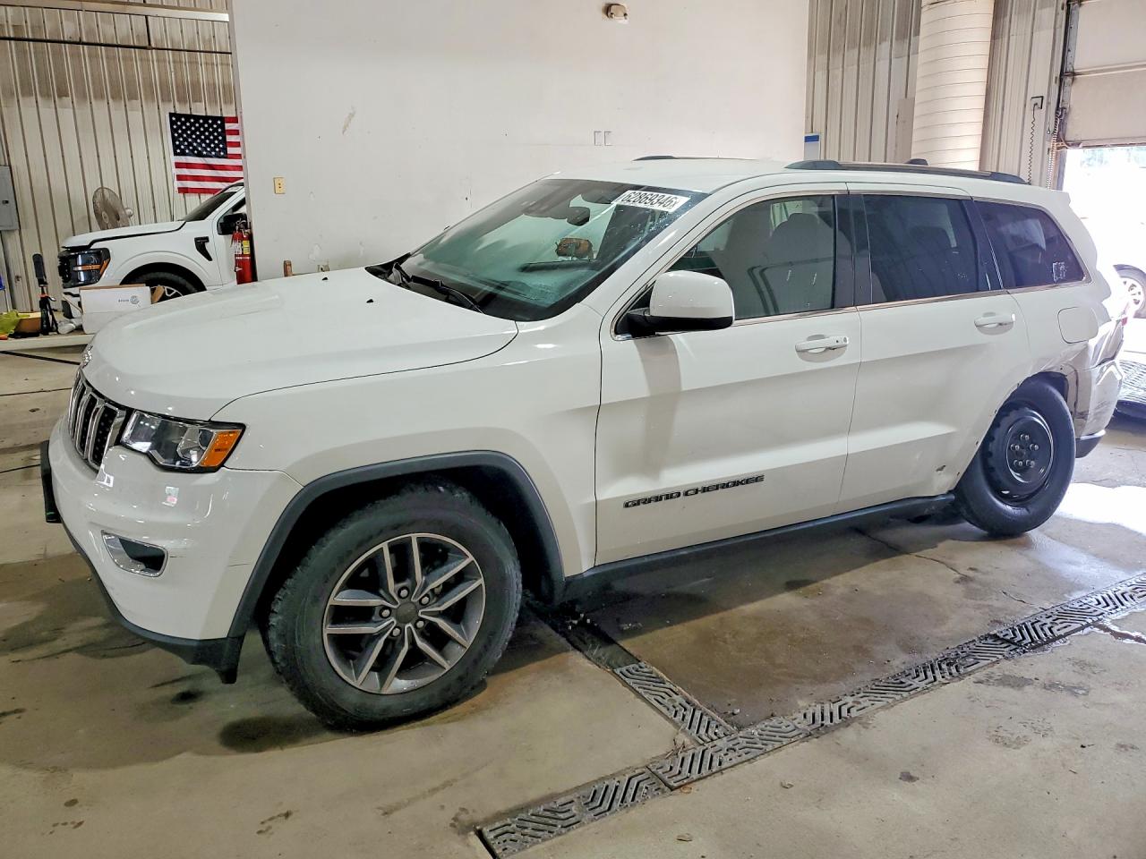 2020 Jeep Grand Cherokee Altitude, VIN 1C4RJFAG6LC169199 — Rear end