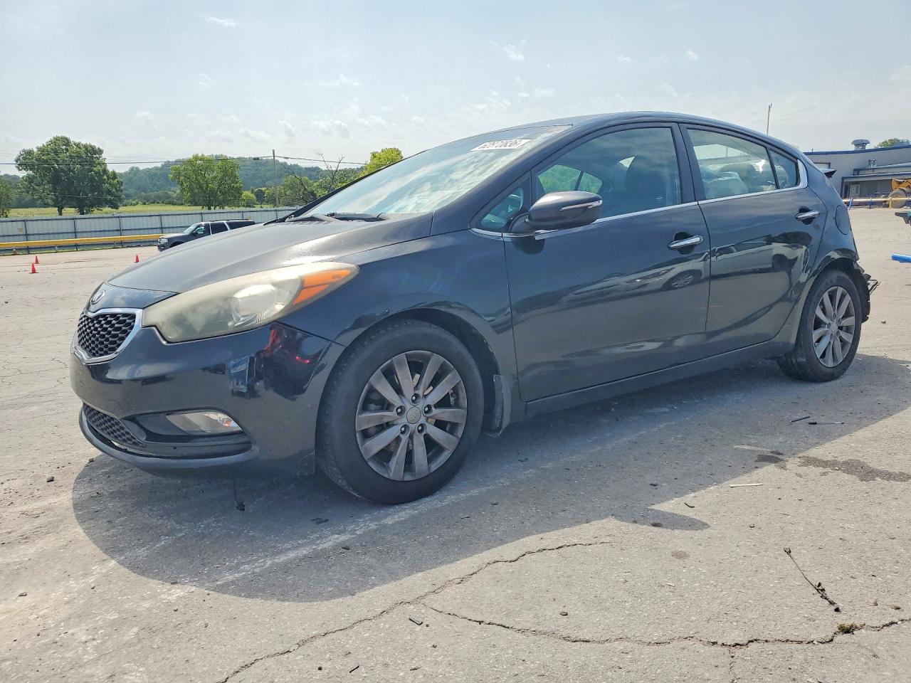 2014 Kia Forte EX, VIN KNAFX4A85E5055312 — Rear end