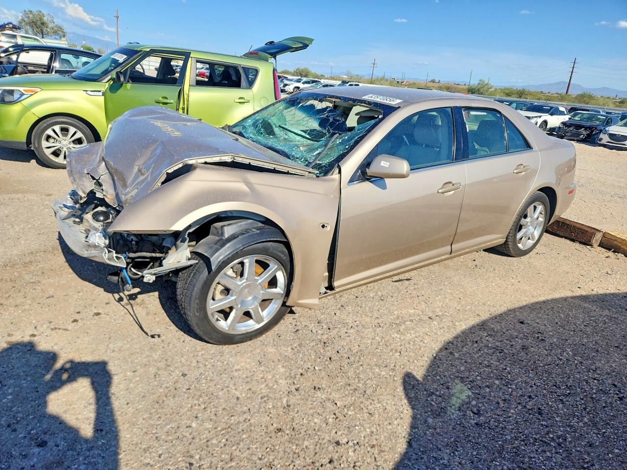 2005 Cadillac STS, VIN 1G6DW677750190377 — Front end