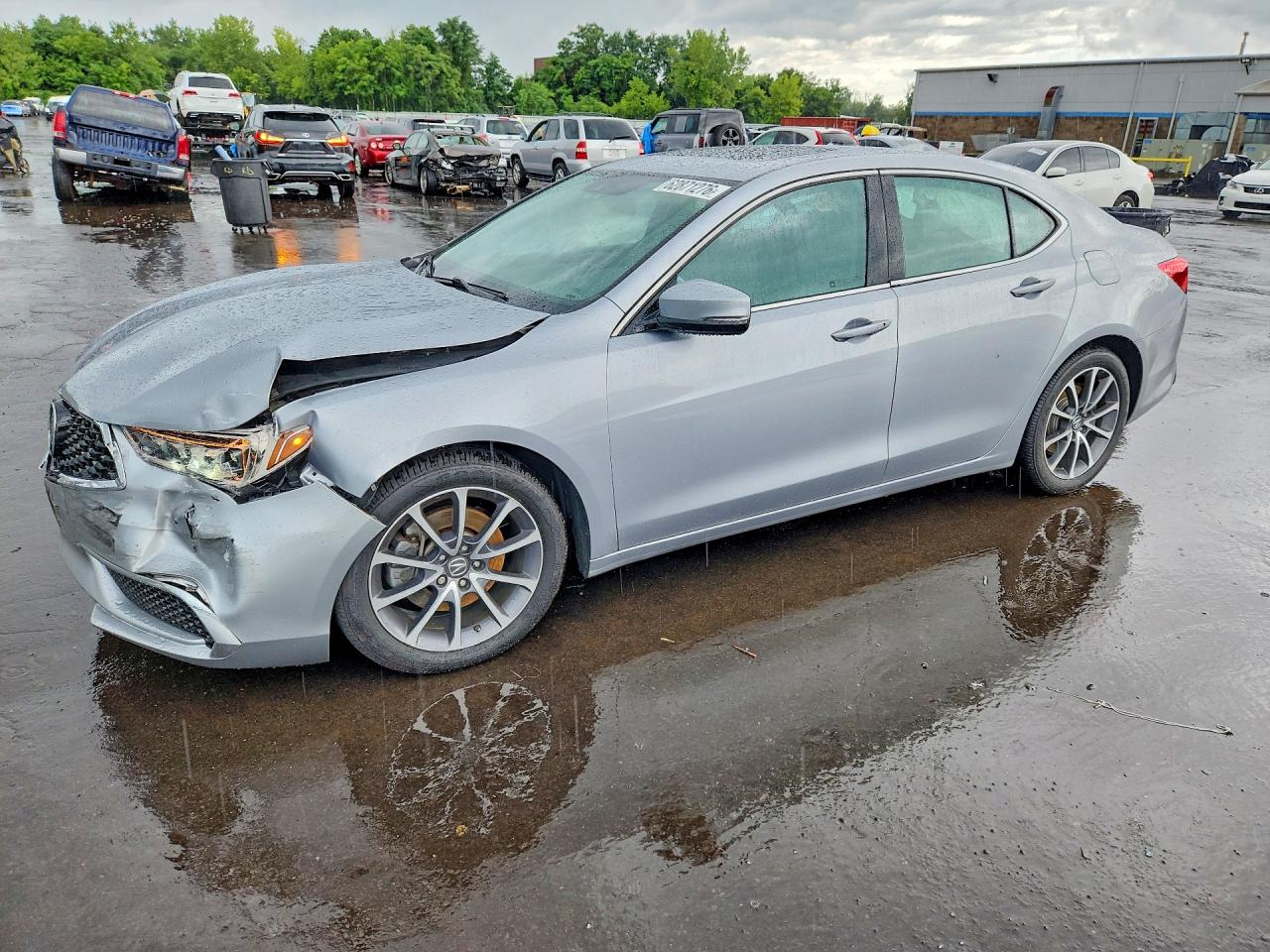 2019 Acura TLX, VIN 19UUB3F30KA001114 — Front end