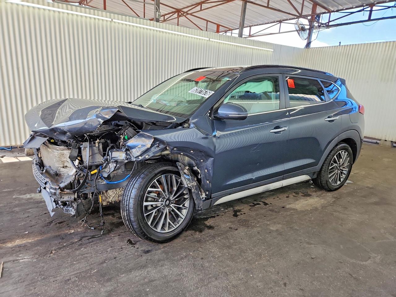 2020 Hyundai Tucson Ultimate, VIN KM8J33AL8LU242873 — Перед