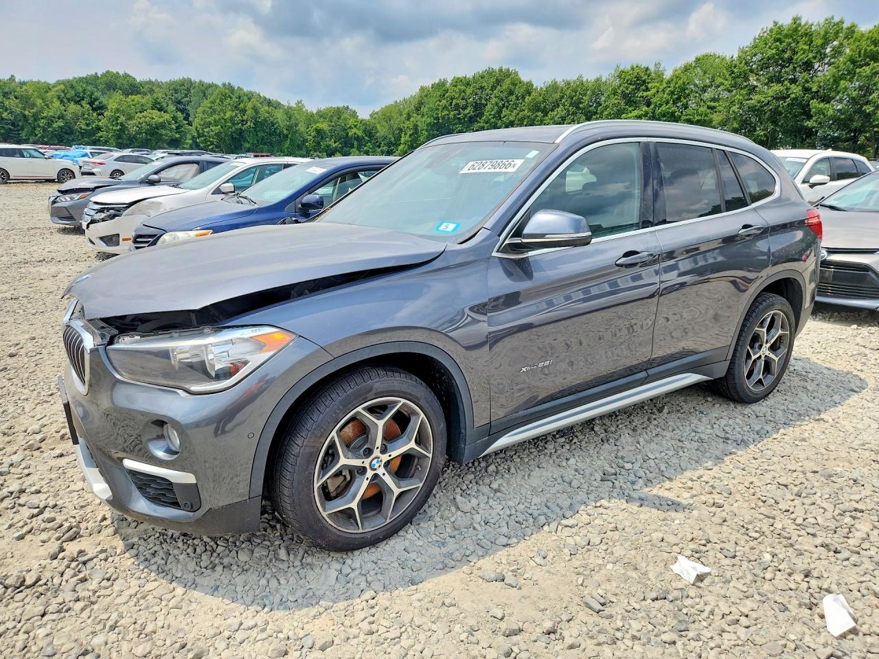 2018 BMW X1 xDrive28i, VIN WBXHT3Z36J4A65959 — Front end