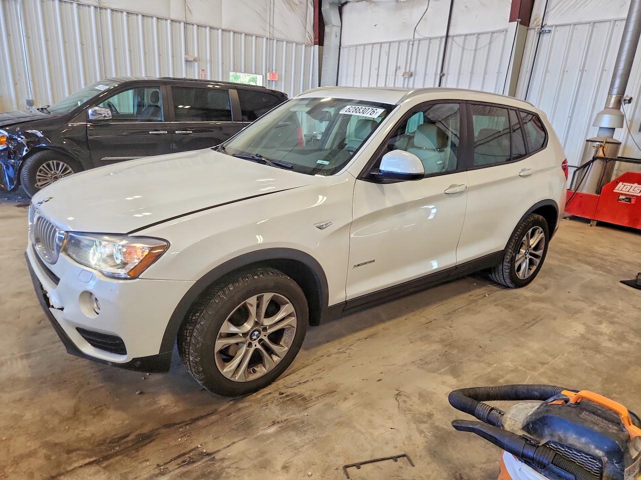2017 BMW X3 xDrive35i, VIN 5UXWX7C32H0U44057 — Front end