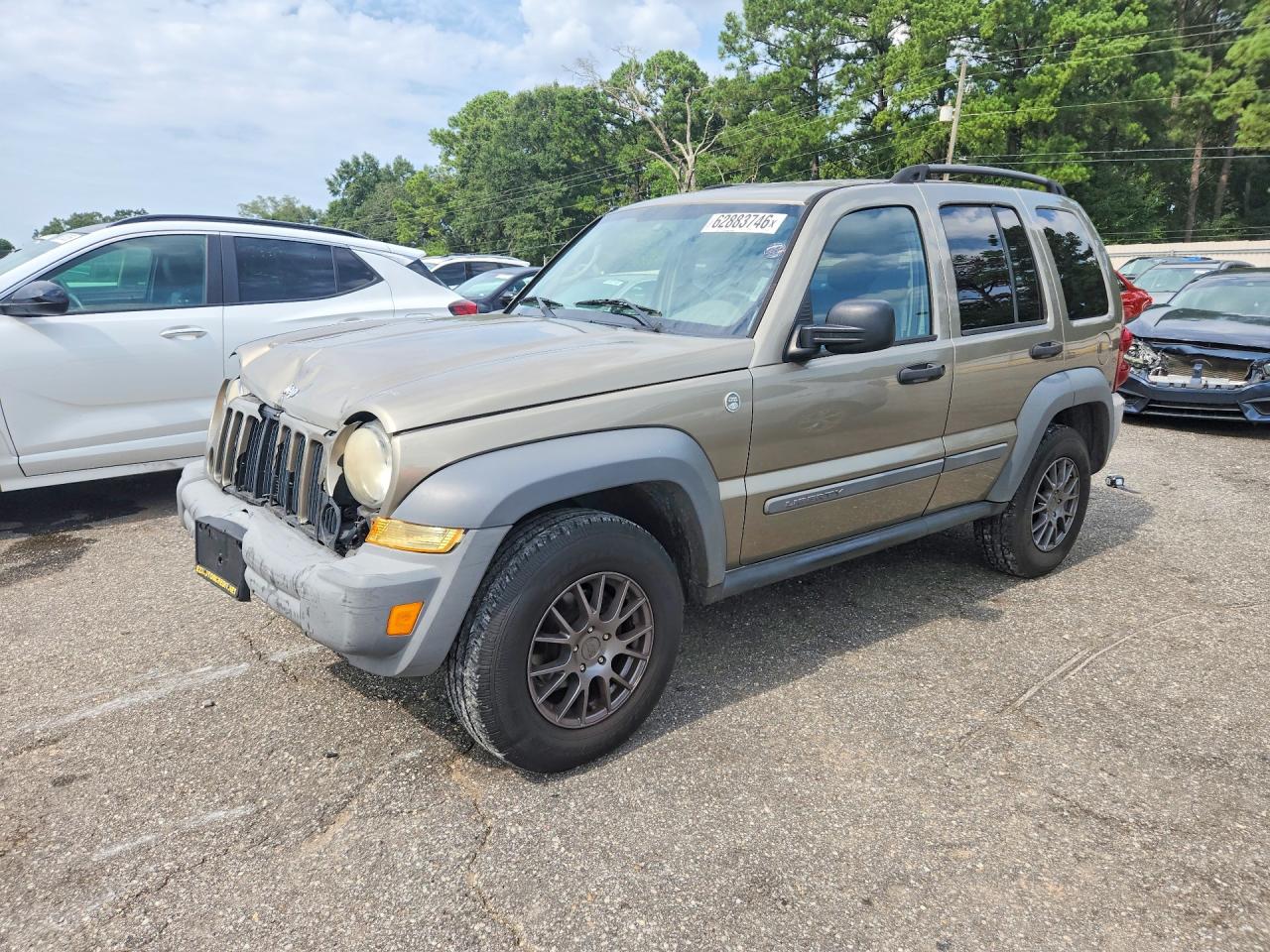 2006 Jeep Liberty Sport, VIN 1J4GL48KX6W126403 — Front end
