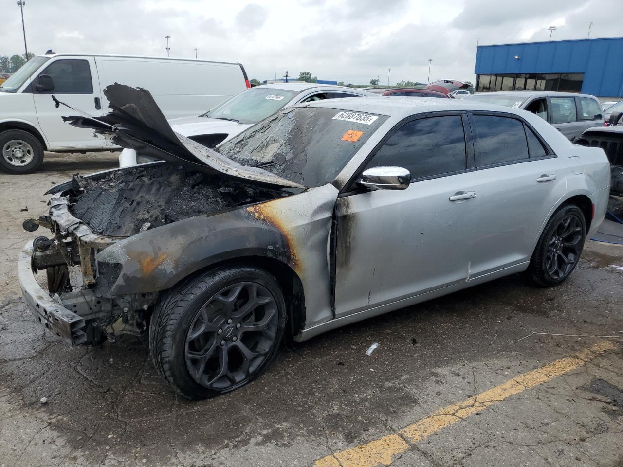 2019 Chrysler 300 S, VIN 2C3CCABG1KH755519 — Engine fire