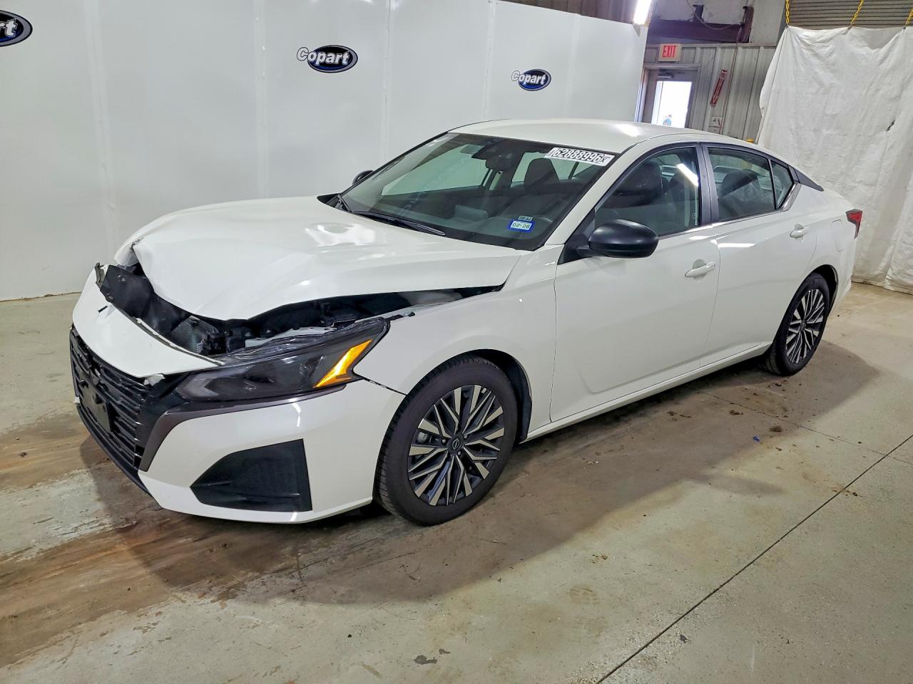 2026 Nissan Altima SV, VIN 1N4BL4DV8TN321455 — Front end