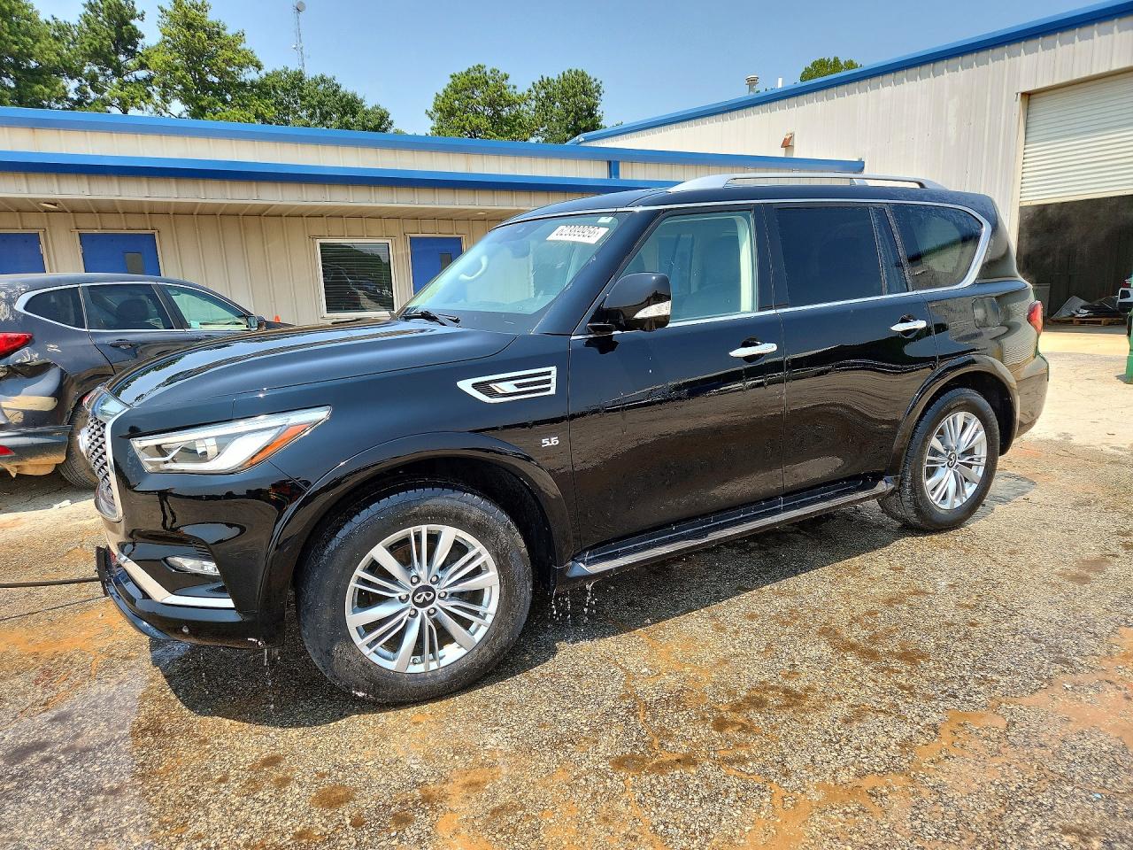 2019 Infiniti QX80 Luxe, VIN JN8AZ2NE6K9233703 — Мелкие вмятины и царапины