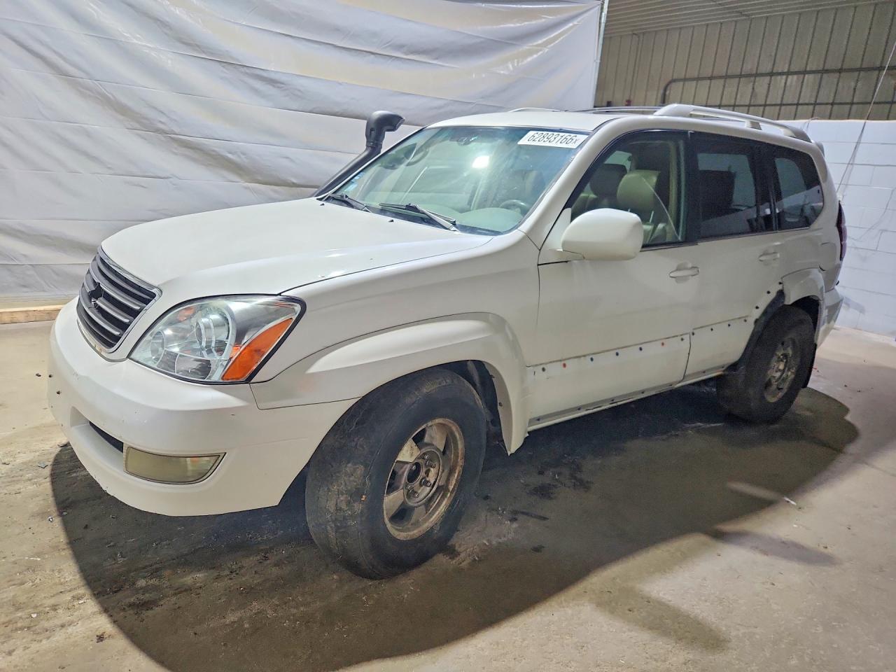 2006 Lexus GX 470, VIN JTJBT20XX60113470 — Front end
