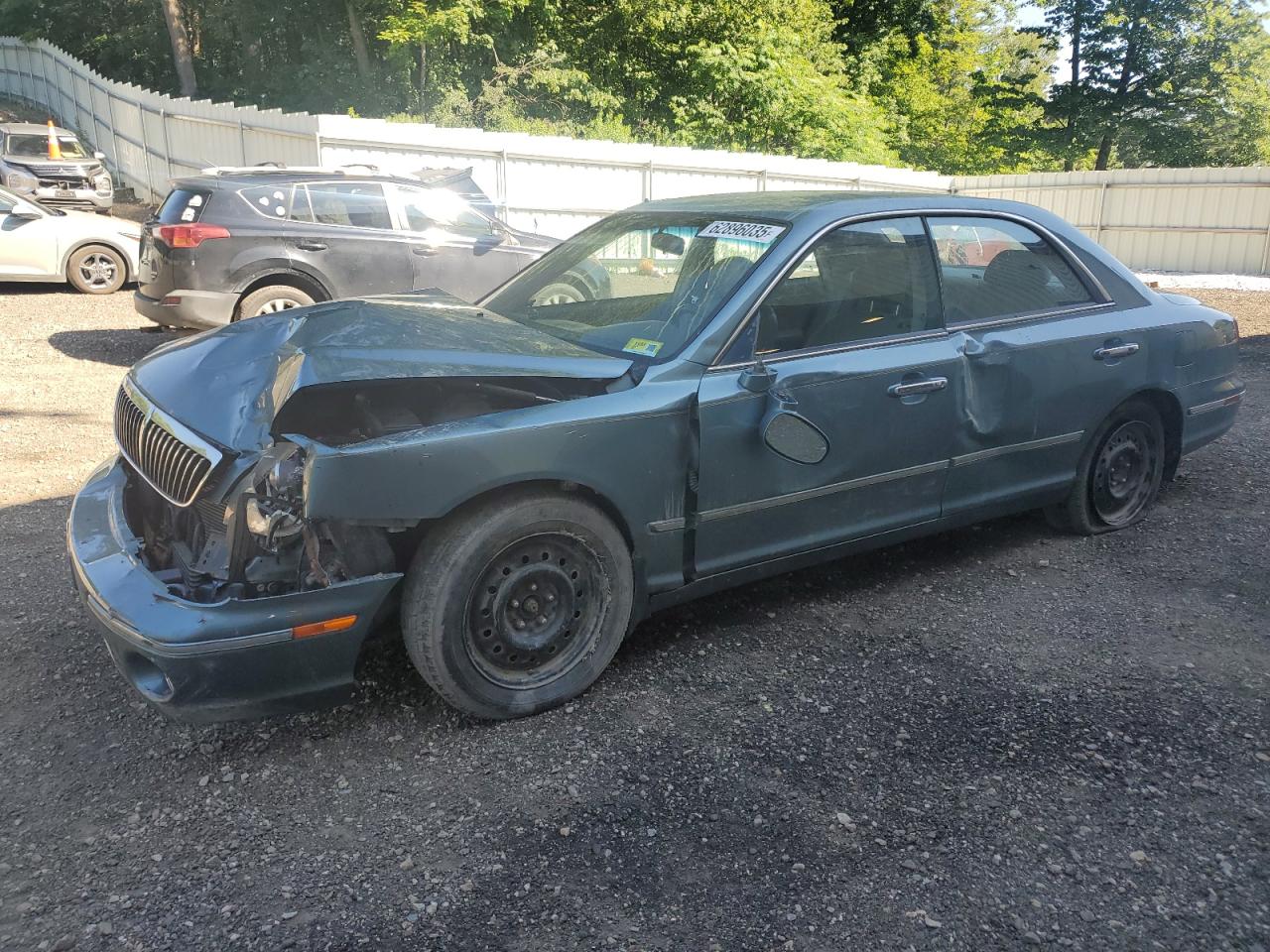 2003 Hyundai XG, VIN KMHFU45E83A247285 — Front end