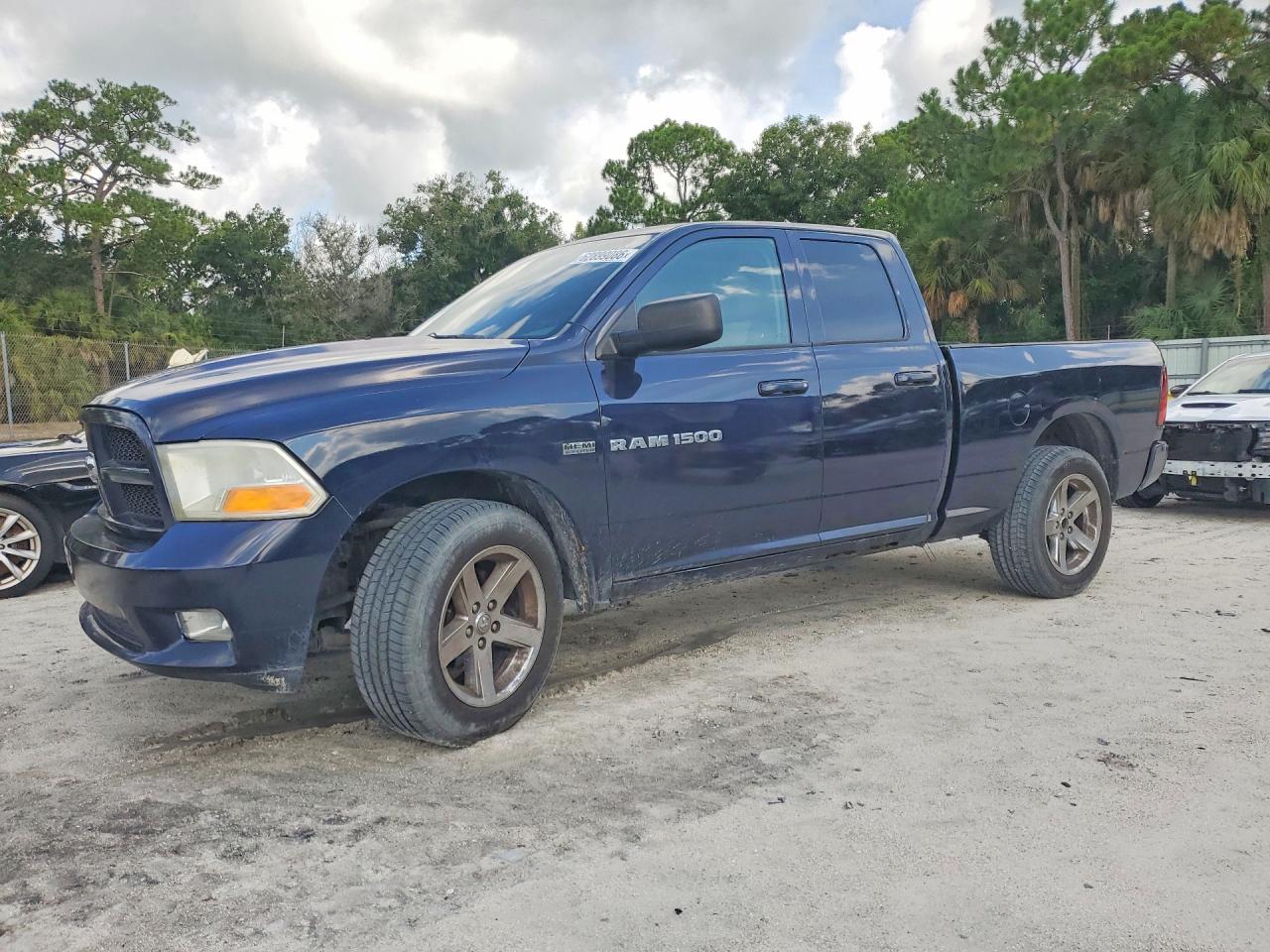2012 Ram 1500 Express, VIN 1C6RD7FT7CS260451 — Minor dents and scratches