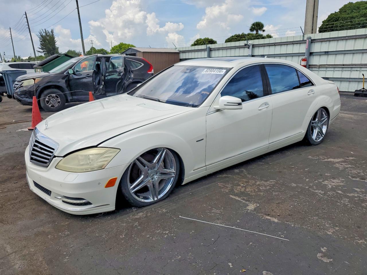 2010 Mercedes-Benz S 400, VIN WDDNG9FB3AA302186 — Mechanical