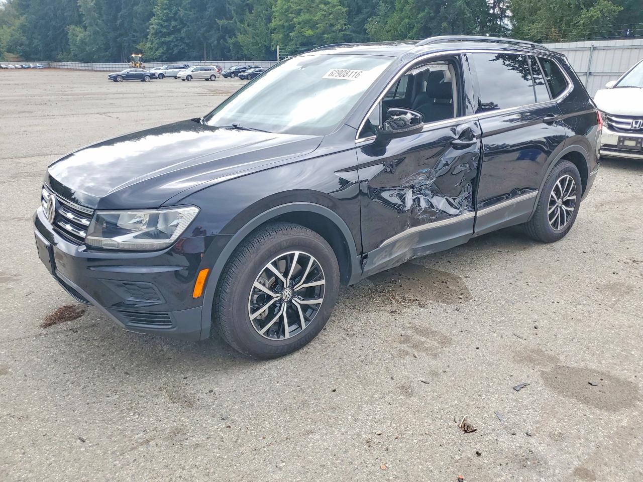 2021 Volkswagen Tiguan SE, VIN 3VV2B7AX9MM023000 — Side