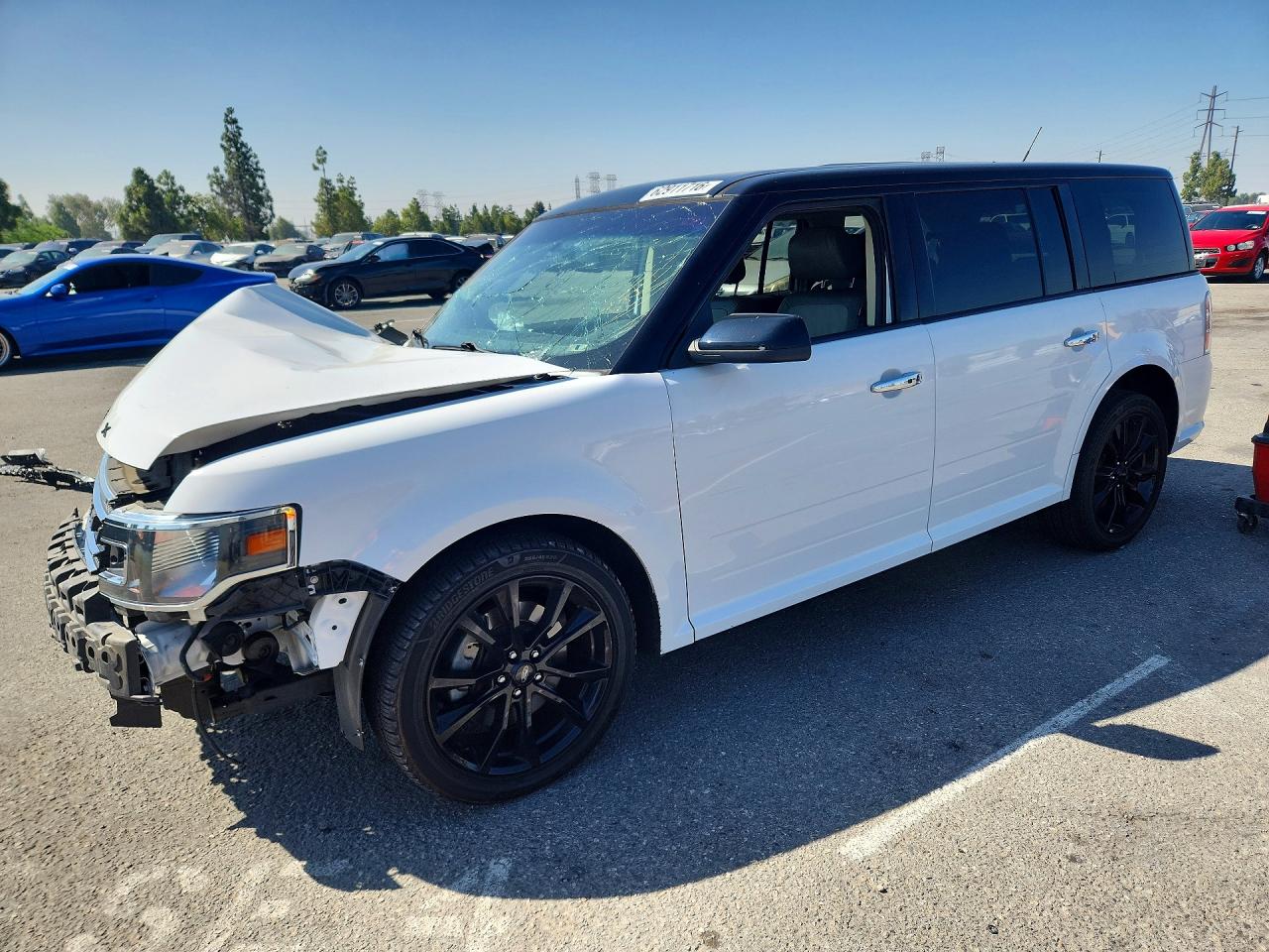 2018 Ford Flex SEL, VIN 2FMGK5C88JBA18135 — Front end