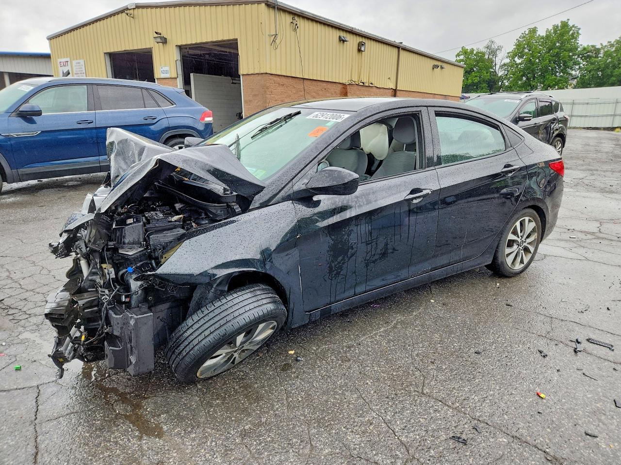 2017 Hyundai Accent Value Edition, VIN KMHCT4AE0HU355403 — Front end