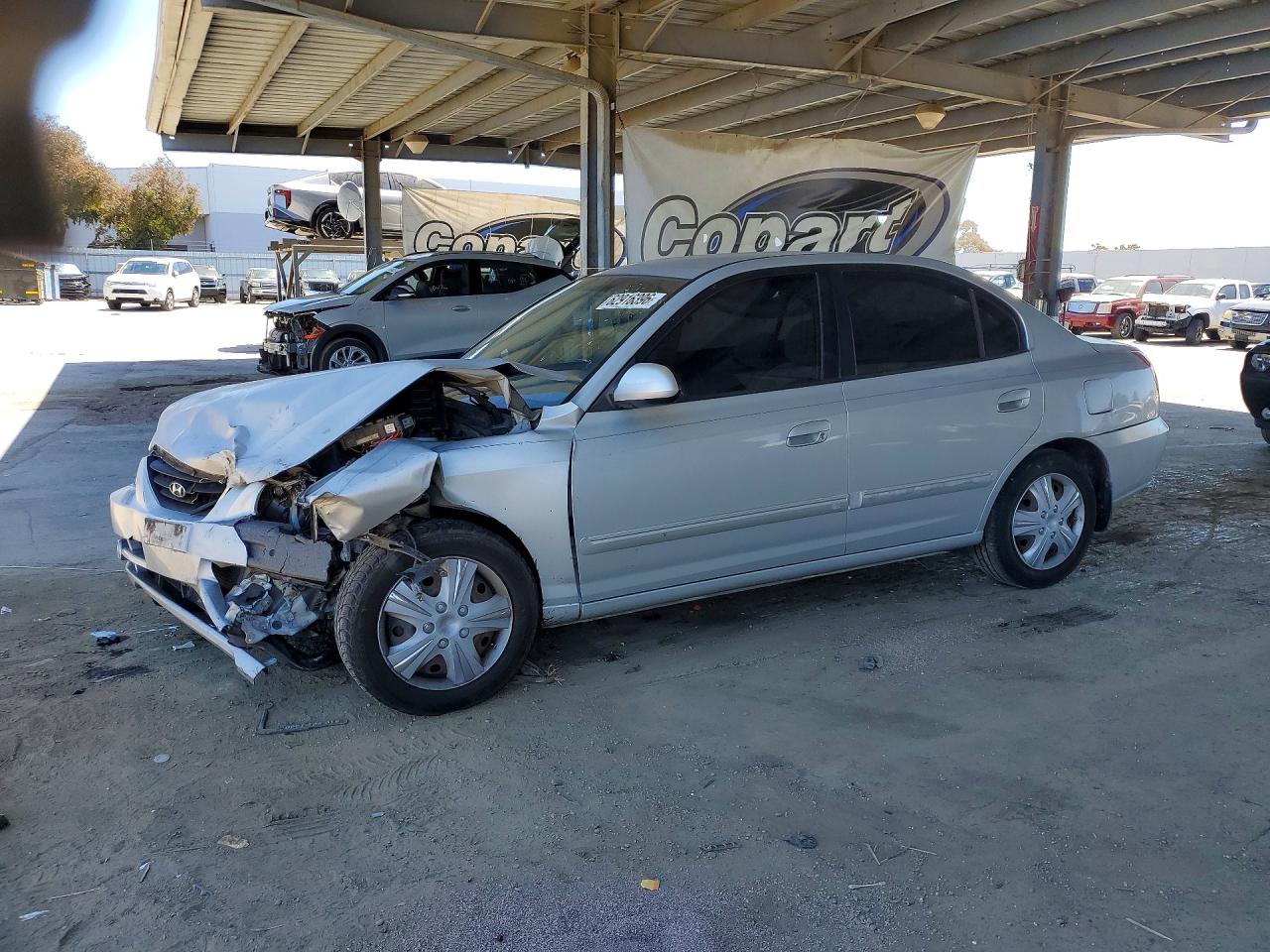 2006 Hyundai Elantra GLS, VIN KMHDN46D26U209368 — Front end