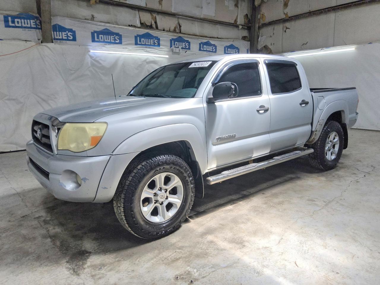 2006 Toyota Tacoma PreRunner, VIN 5TEJU62N76Z183409 — Minor dents and scratches