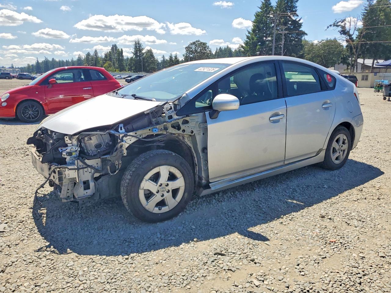 2010 Toyota Prius III, VIN JTDKN3DU8A0149752 — Front end