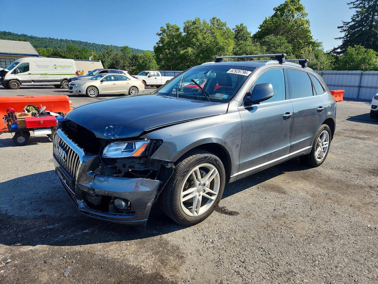 2017 Audi Q5 Premium, VIN WA1C2AFP0HA072771 — Front end