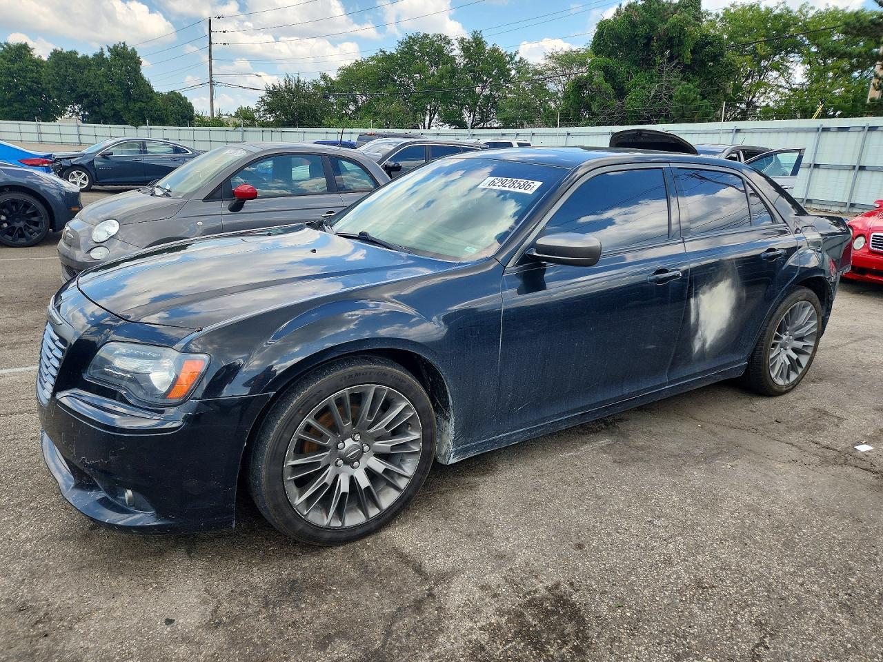 2013 Chrysler 300 C John Varvatos Limited Edition, VIN 2C3CCADG8DH745814 — Rear end