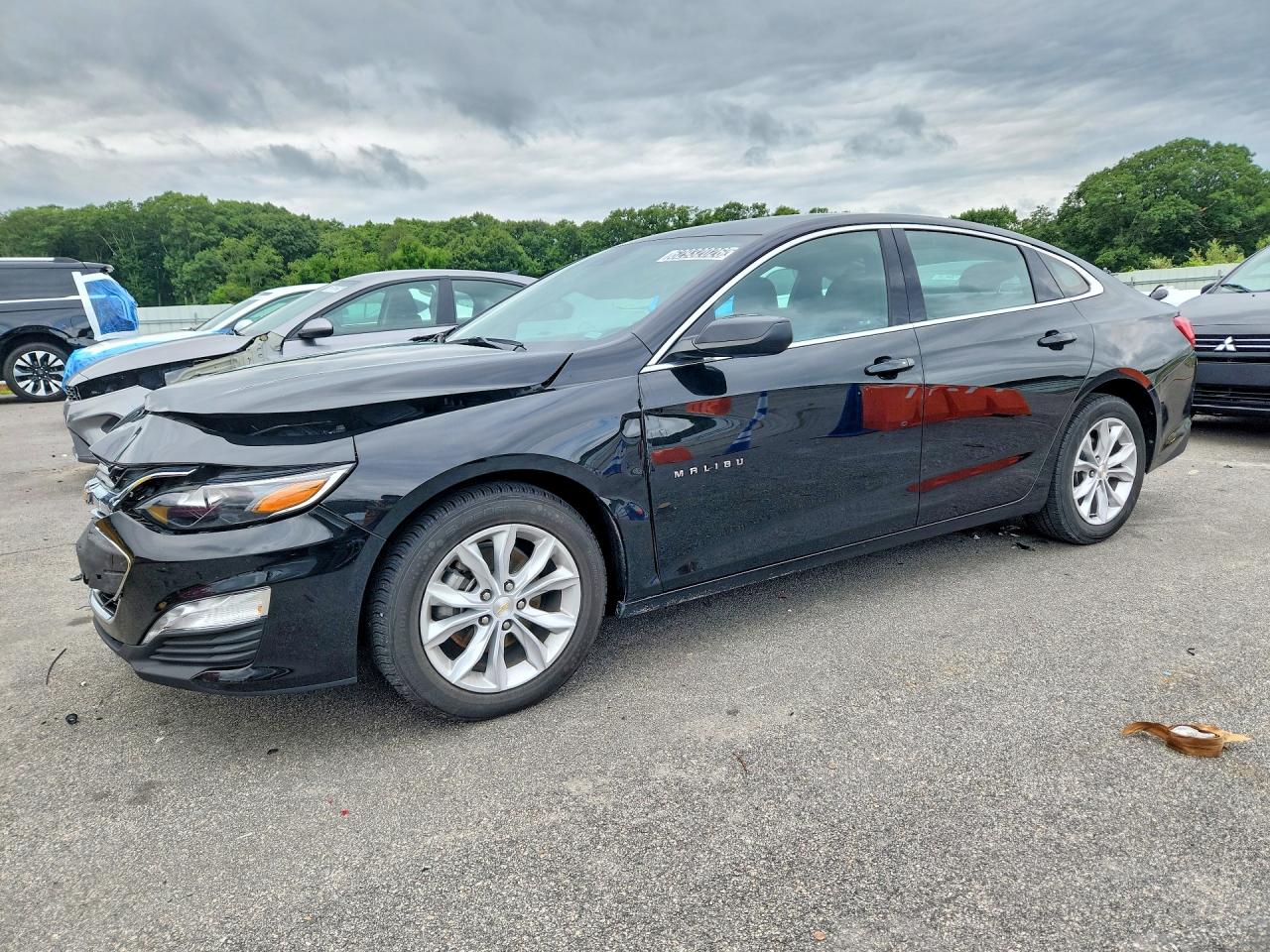 2025 Chevrolet Malibu LT, VIN 1G1ZD5ST6SF126839 — Front end
