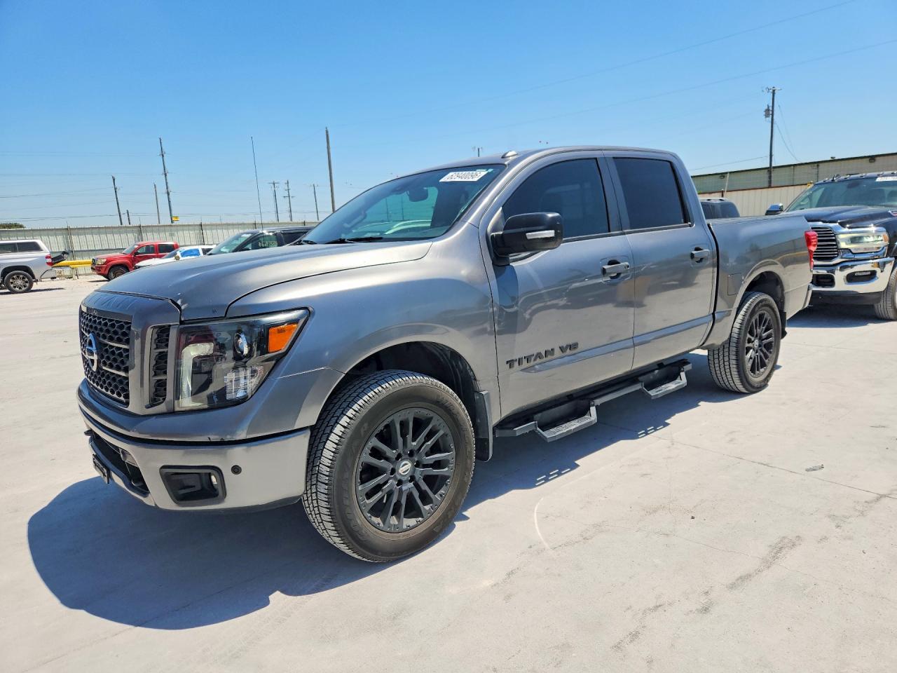 2019 Nissan Titan Platinum Reserve, VIN 1N6AA1E51KN528726 — Normal wear