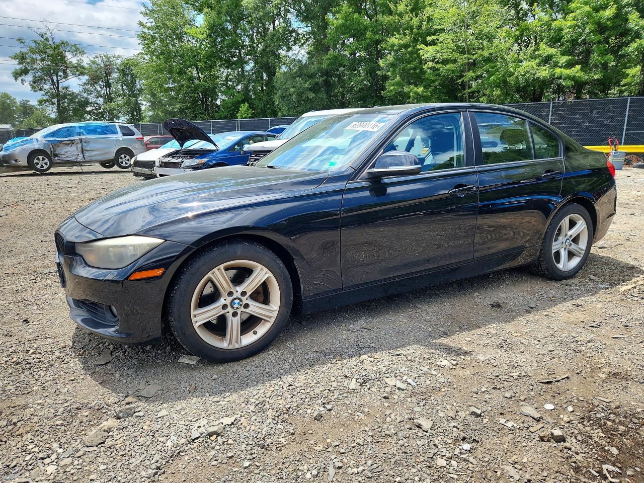 2013 BMW 3 Series 328i, VIN WBA3A5C53DF600171 — Minor dents and scratches