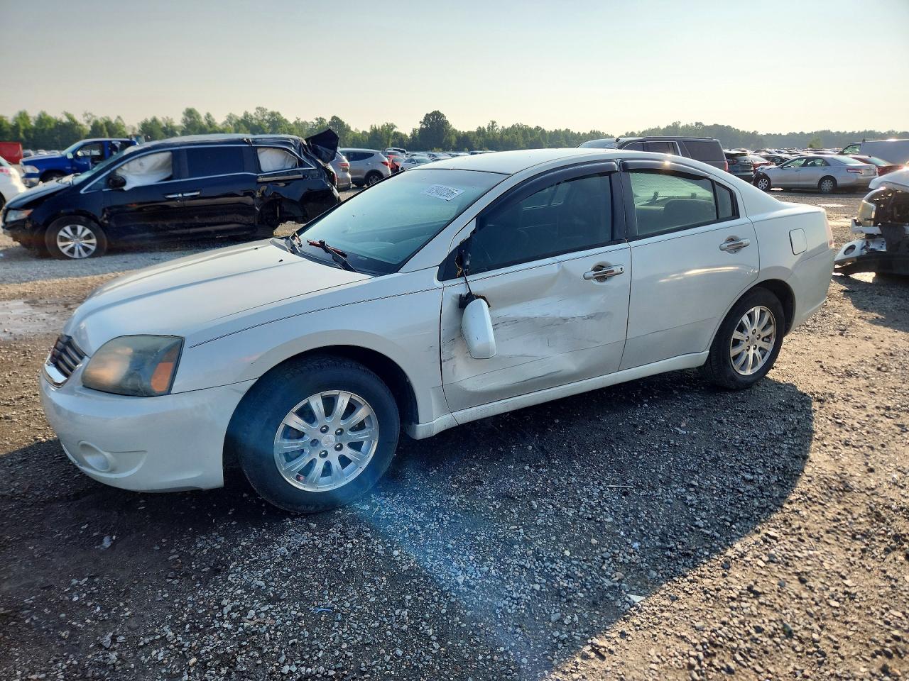 2008 Mitsubishi Galant ES, VIN 4A3AB56F58E027956 — Side