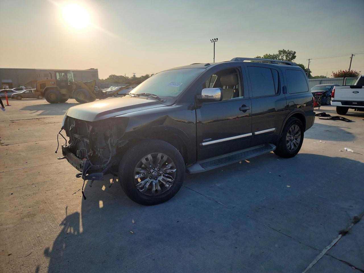 2015 Nissan Armada SV, VIN 5N1BA0ND2FN615271 — Front end