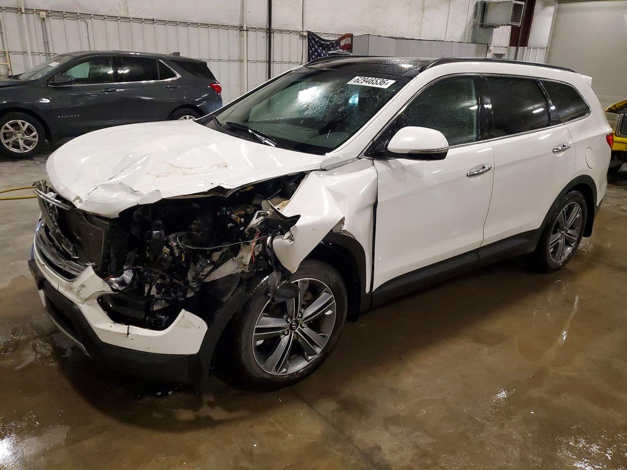 2016 Hyundai Santa Fe Limited, VIN KM8SRDHF8GU151231 — Перед