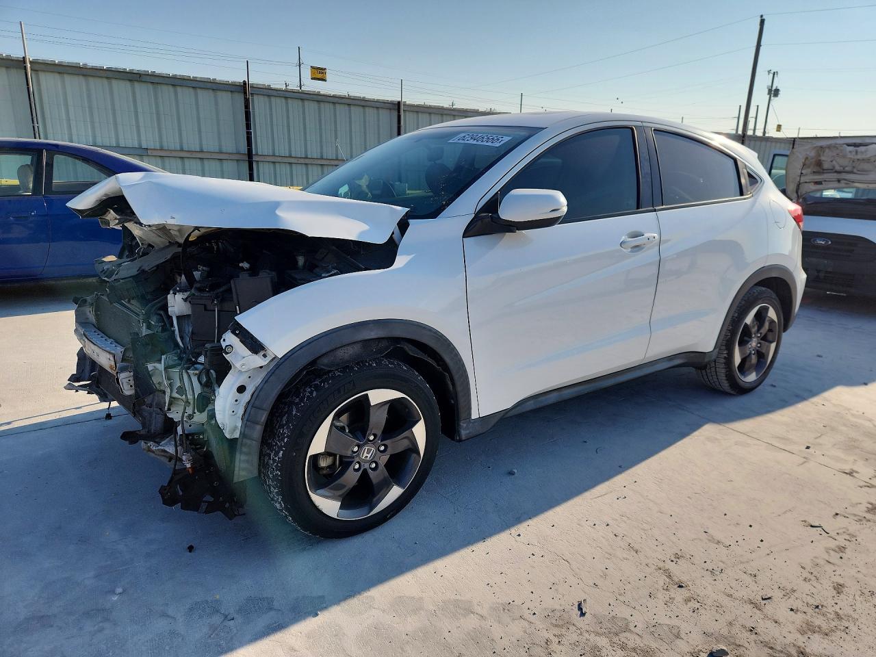 2018 Honda HR-V EX, VIN 3CZRU5H50JM723638 — Front end
