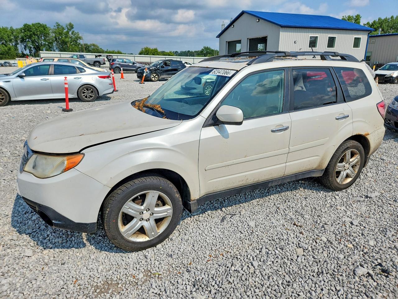 2009 Subaru Forester X, VIN JF2SH63689H719470 — Зад