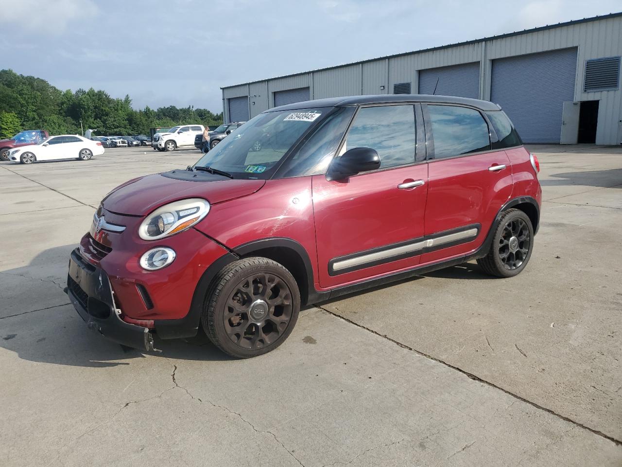 2016 FIAT 500L Urbana Trekking, VIN ZFBCFADH3GZ037408 — Front end