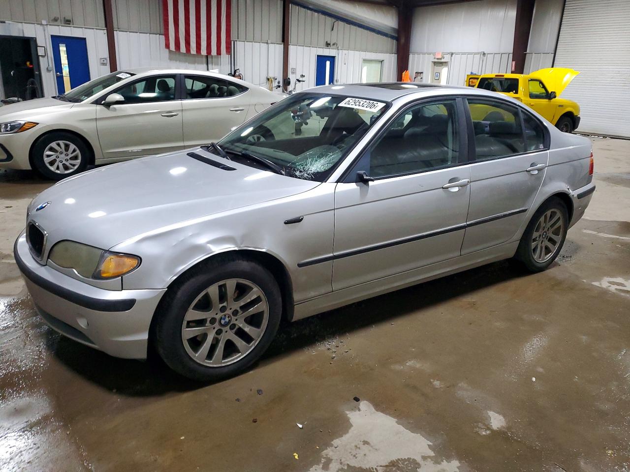 2003 BMW 3 Series 325xi, VIN WBAEU334X3PF59450 — Перед