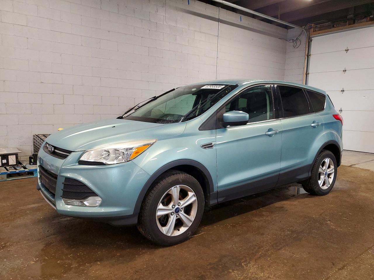 2013 Ford Escape SE, VIN 1FMCU9GX2DUB52140 — Side
